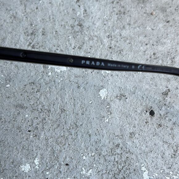 Prada Linea Rossa glasses - Picture 2 of 4